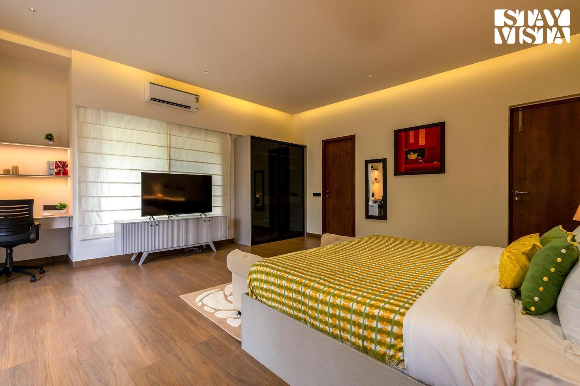 Stayvista At M Villa With Breakfast Included Bengaluru Kültér fotó