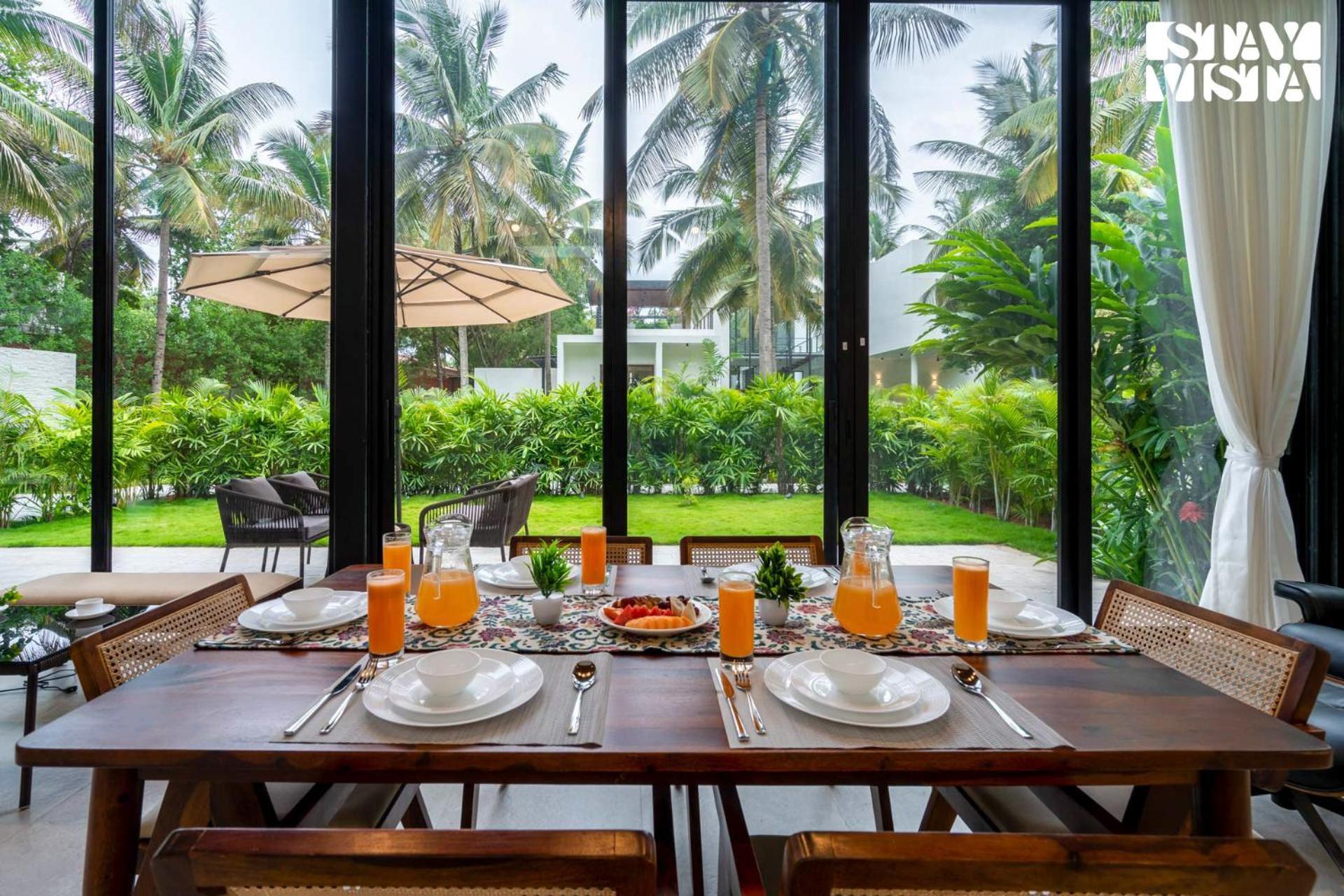 Stayvista At M Villa With Breakfast Included Bengaluru Kültér fotó
